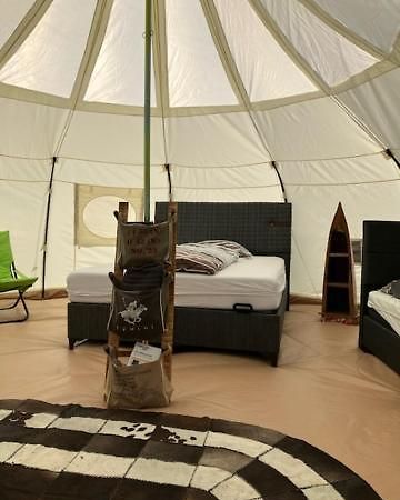 Natuur-Like Glamping In Bosland NeerNeerpelt Eksteriør bilde