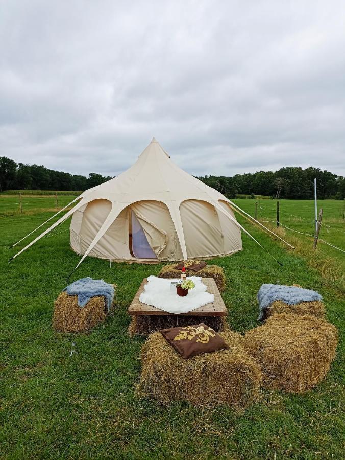 Natuur-Like Glamping In Bosland NeerNeerpelt Eksteriør bilde