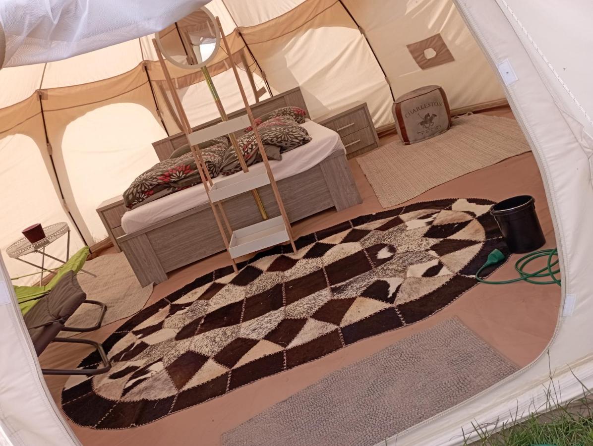 Natuur-Like Glamping In Bosland NeerNeerpelt Eksteriør bilde