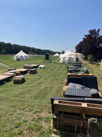 Natuur-Like Glamping In Bosland NeerNeerpelt Eksteriør bilde